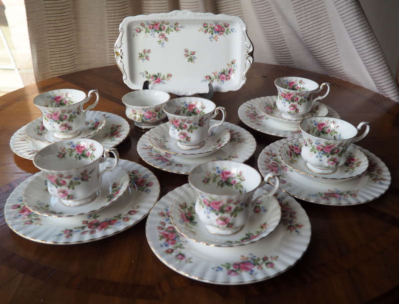 Английский чайный набор посуды Royal Albert 