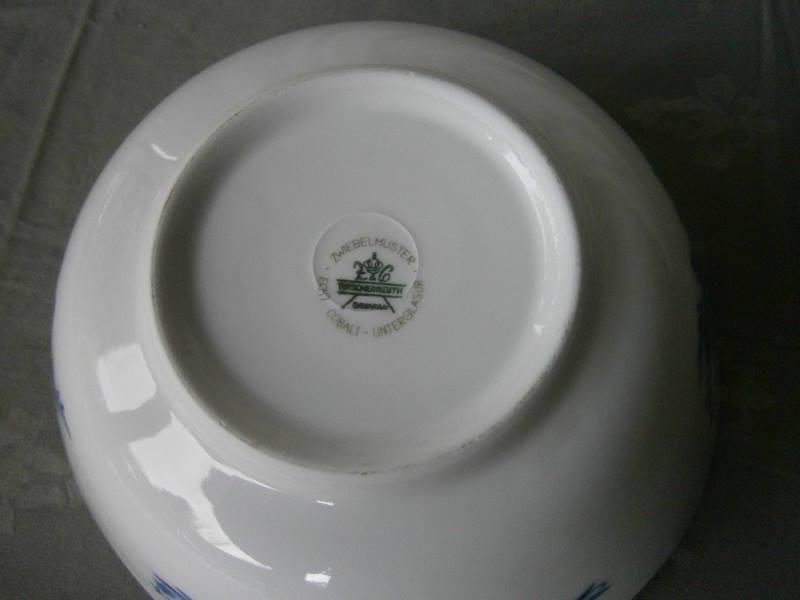 фарфоровое блюдо Zwiebelmuster