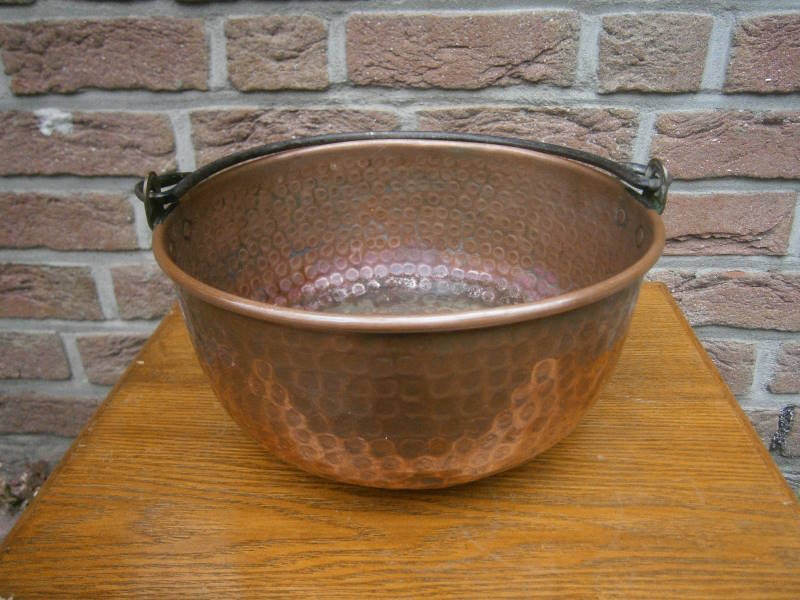 Французский медный котелок или кашпо